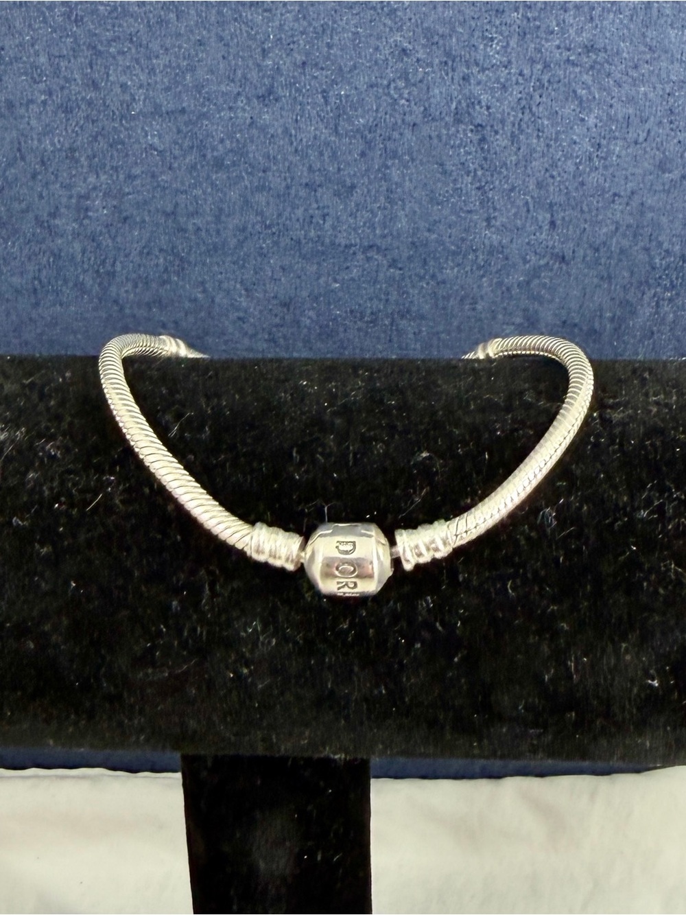 PANDORA Moments Sterling Silver Barrel Clasp Snake Chain Charm Bracelet; 7.5”